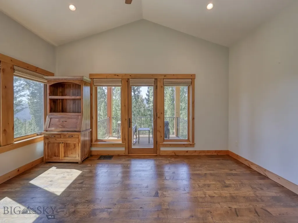 34 Old Barn Road Big Sky MT 59716