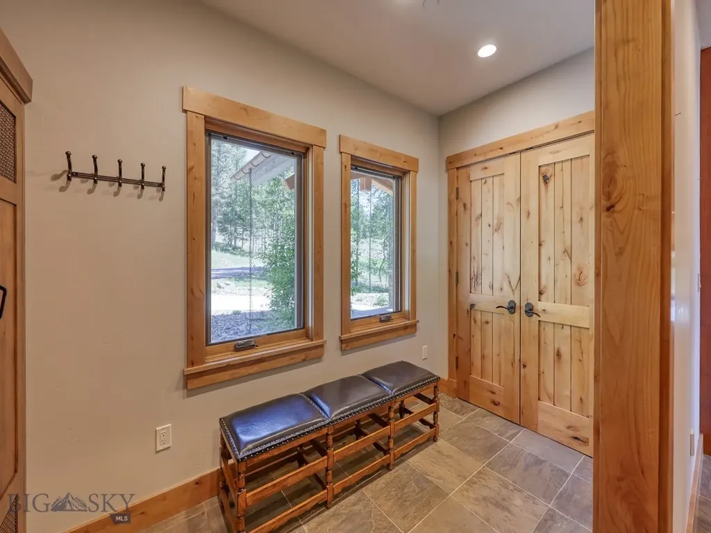 34 Old Barn Road Big Sky MT 59716