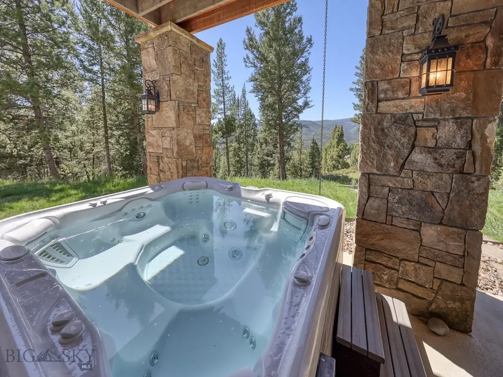 34 Old Barn Road Big Sky MT 59716