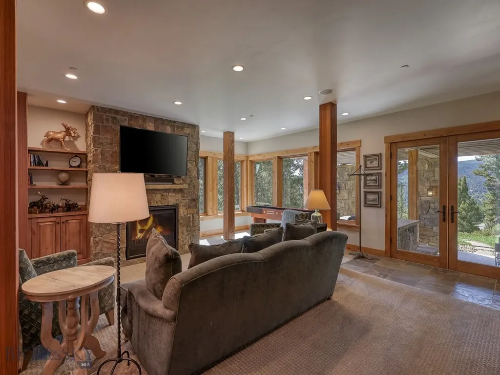 34 Old Barn Road Big Sky MT 59716