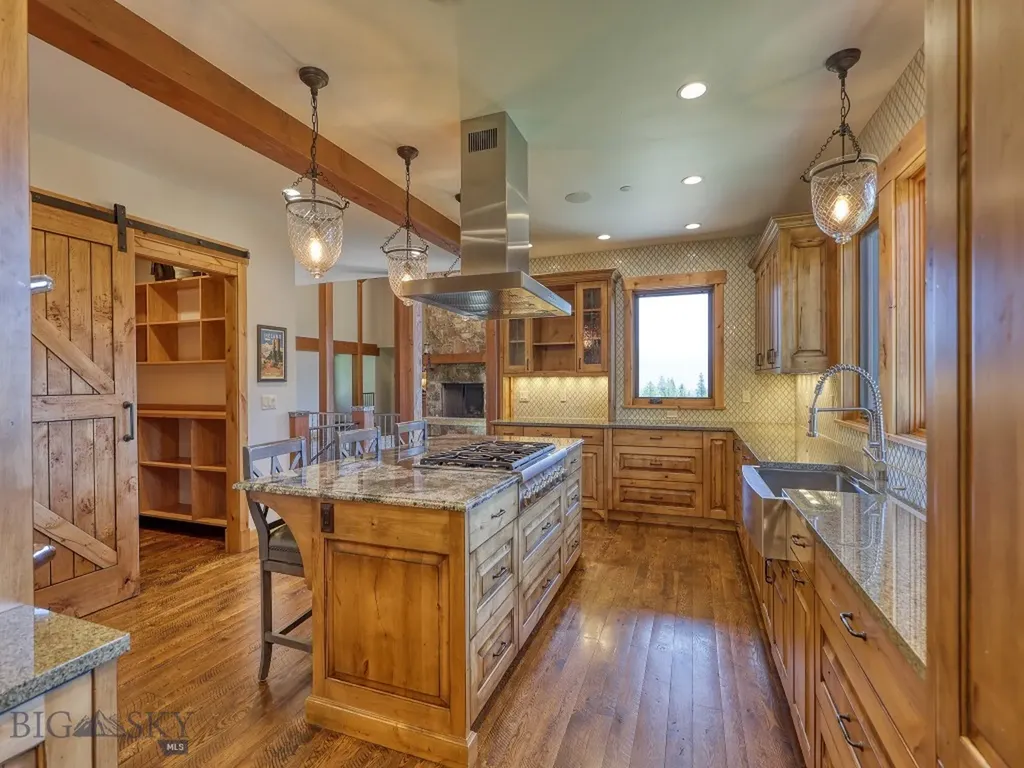 34 Old Barn Road Big Sky MT 59716
