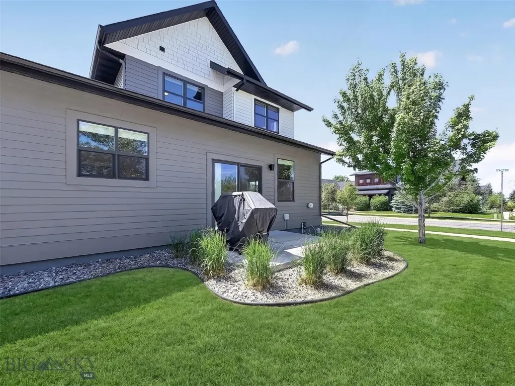 1015 Golden Gate Bozeman MT 59718