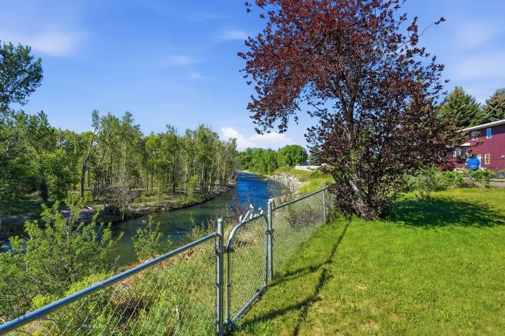 103 E Boulder Court Big Timber MT 59011