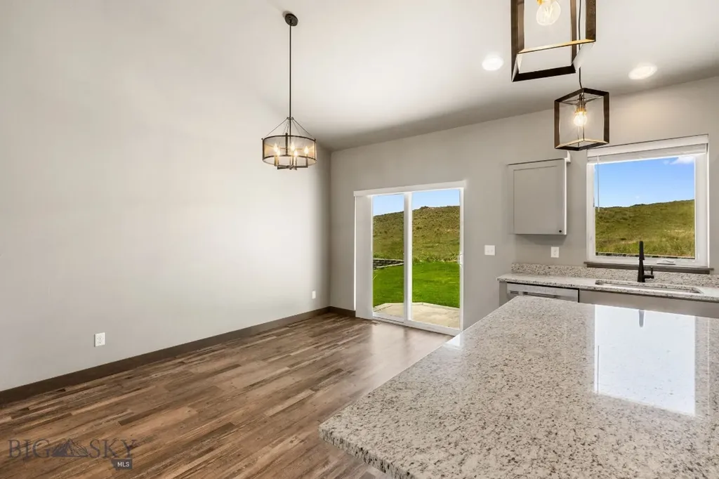 1215 Sweetgrass Lane Livingston MT 59047