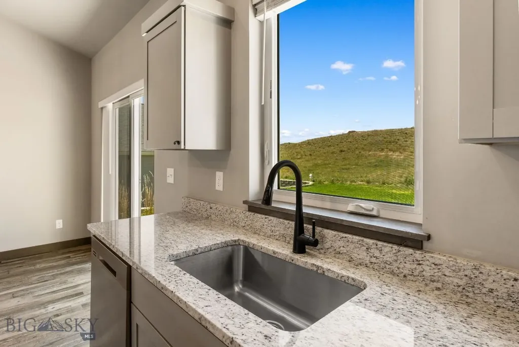 1215 Sweetgrass Lane Livingston MT 59047