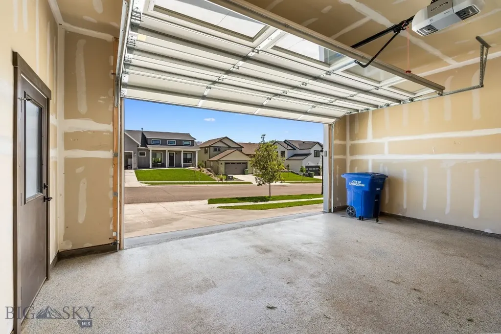 1215 Sweetgrass Lane Livingston MT 59047