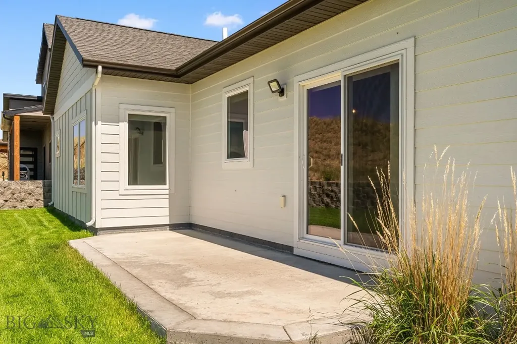 1215 Sweetgrass Lane Livingston MT 59047
