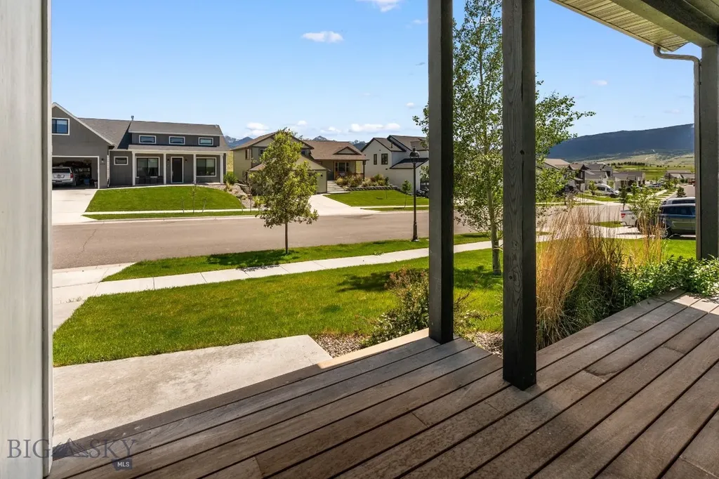1215 Sweetgrass Lane Livingston MT 59047