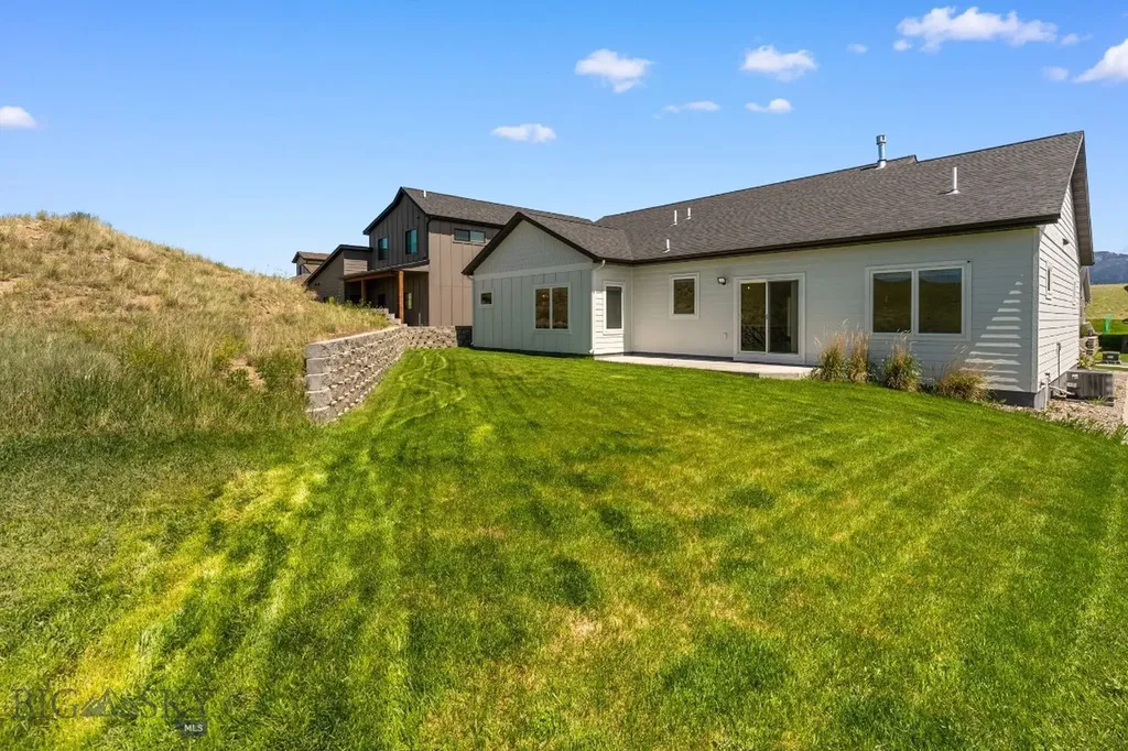 1215 Sweetgrass Lane Livingston MT 59047
