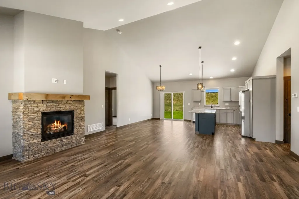 1215 Sweetgrass Lane Livingston MT 59047