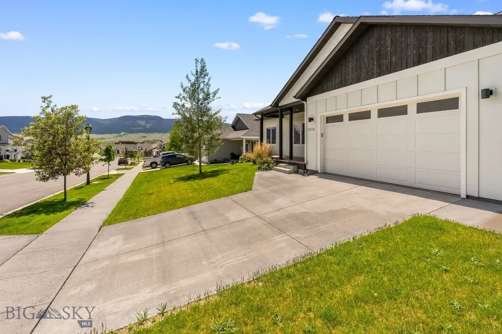 1215 Sweetgrass Lane Livingston MT 59047