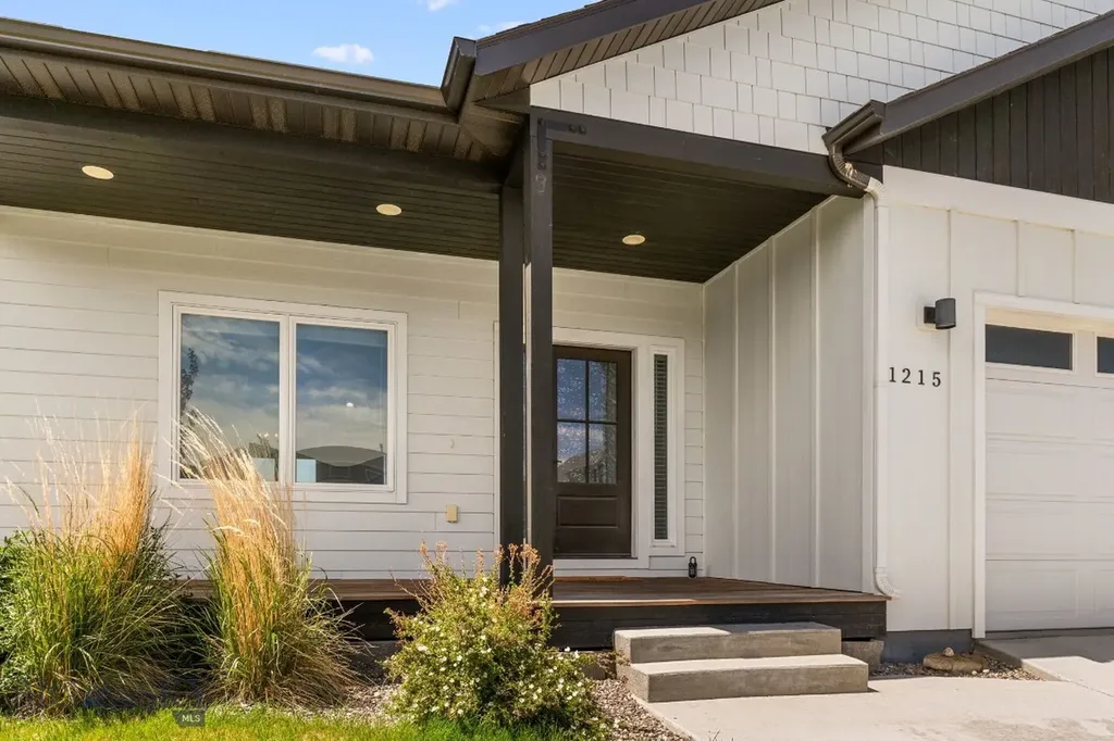 1215 Sweetgrass Lane Livingston MT 59047