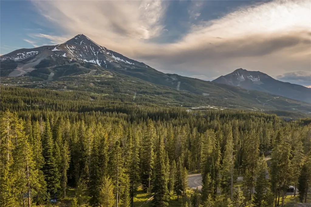 124 Ulerys Lakes Road Big Sky MT 59729