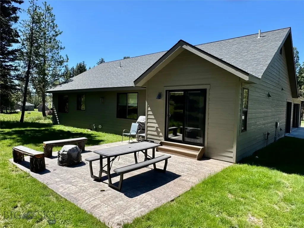 179 Silvertip Trail Seeley Lake MT 59868