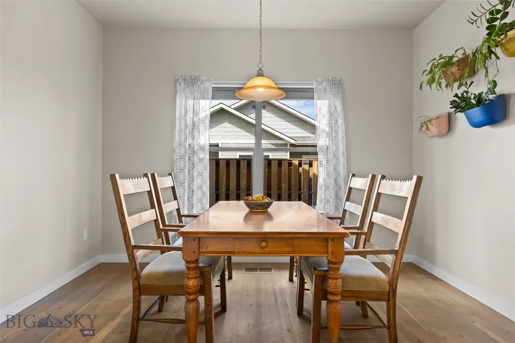 33 Naomi Rose Bozeman MT 59718