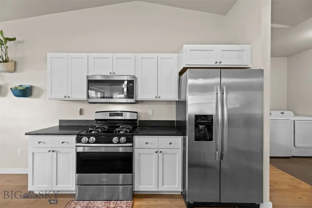 33 Naomi Rose Bozeman MT 59718