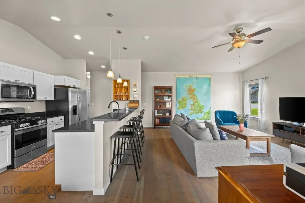 33 Naomi Rose Bozeman MT 59718