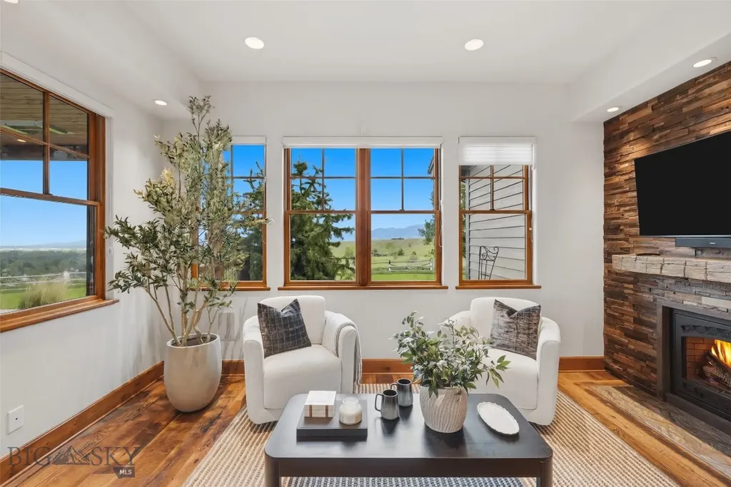 390 Hayrake Lane Bozeman MT 59715