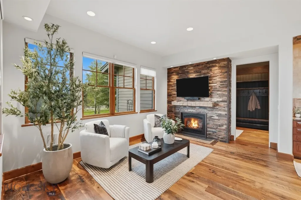 390 Hayrake Lane Bozeman MT 59715