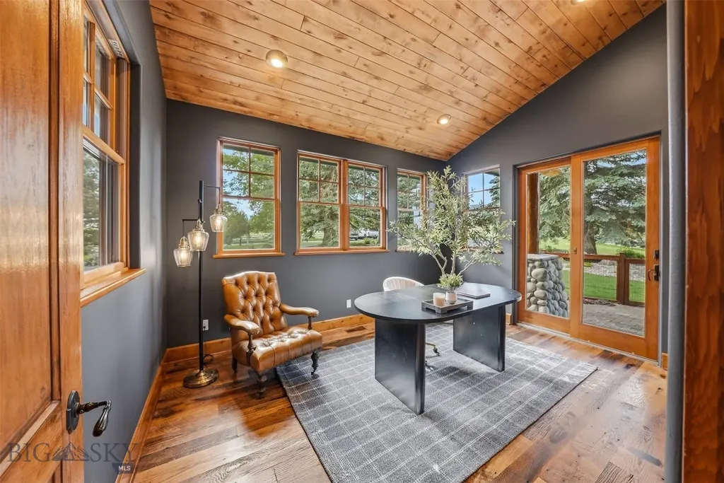 390 Hayrake Lane Bozeman MT 59715