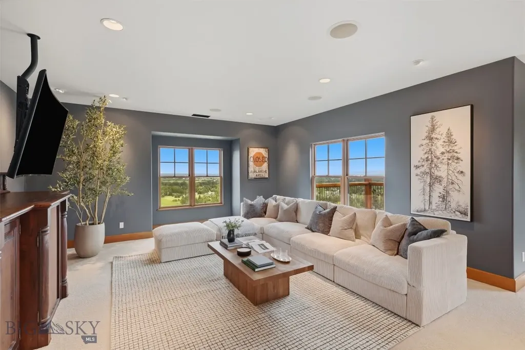 390 Hayrake Lane Bozeman MT 59715