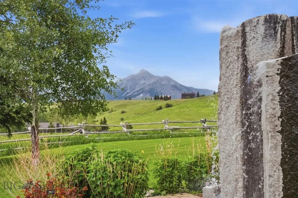 390 Hayrake Lane Bozeman MT 59715