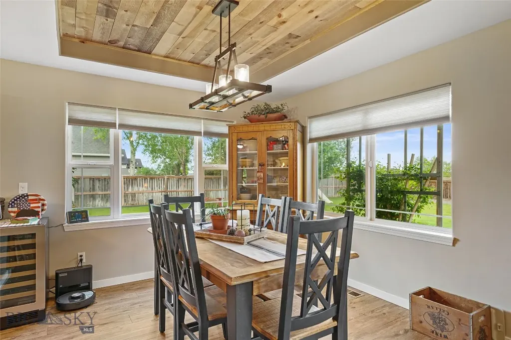 325 Mactavish Lane Belgrade MT 59714