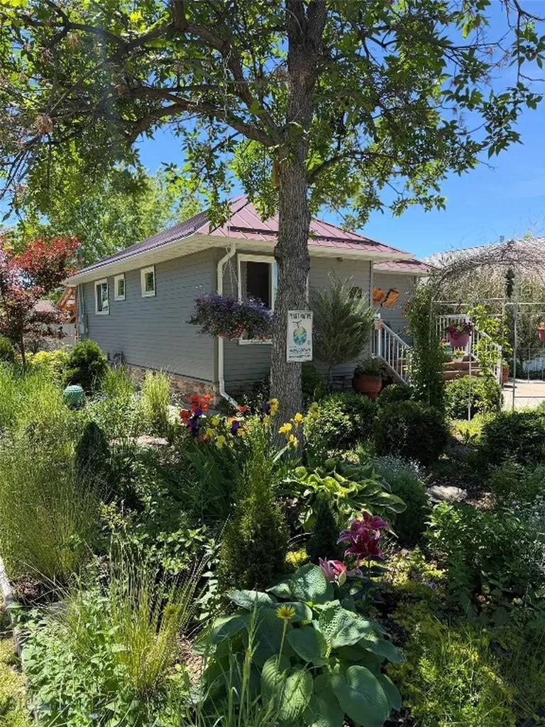2116 8th Avenue N Great Falls MT 59401