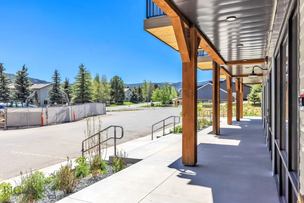 283 Snowy Mountain Circle Big Sky MT 59716