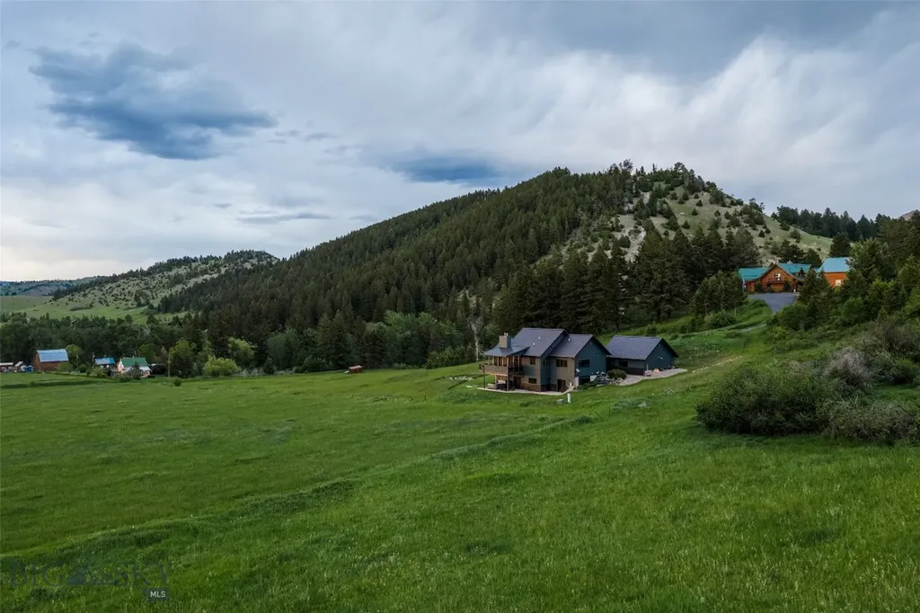 1993, 1995 Bear Canyon Road Bozeman MT 59715
