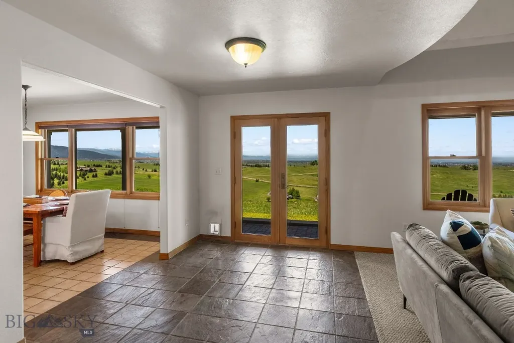 155 Hawthorn Lane Bozeman MT 59715