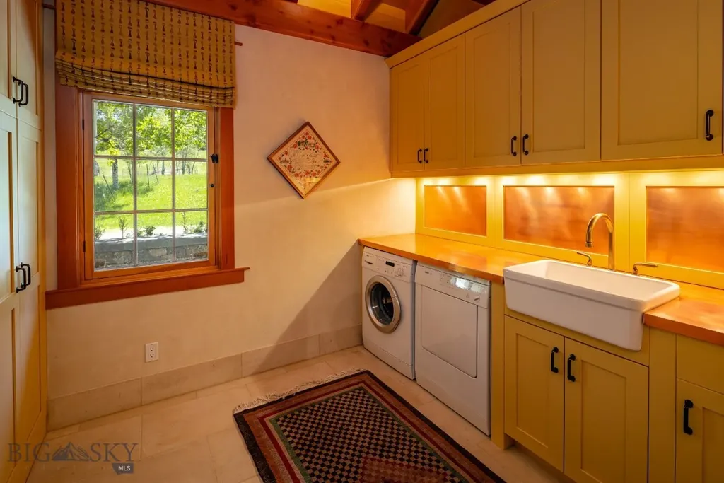 2355 Three Bears Road Bozeman MT 59715