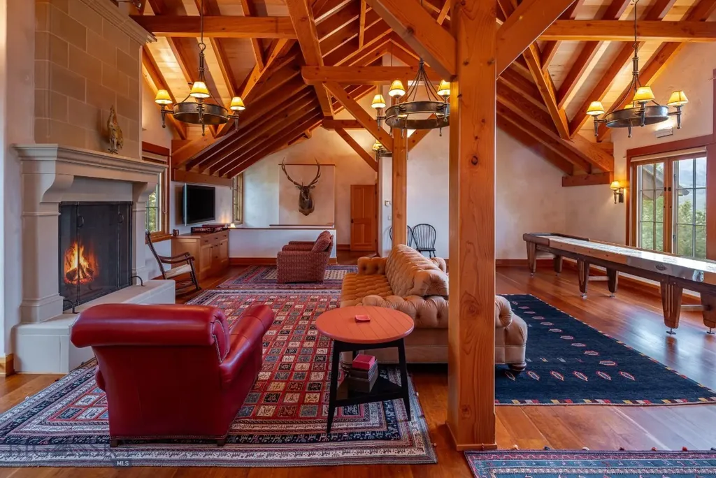2355 Three Bears Road Bozeman MT 59715
