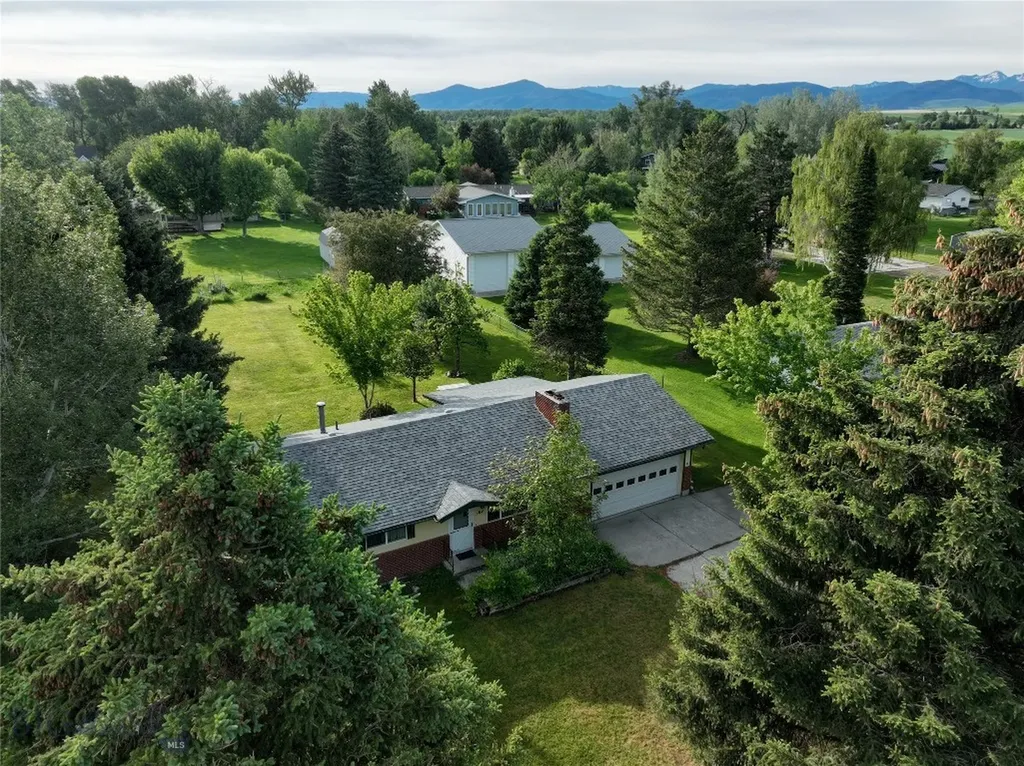 104 Arrowhead Trail Bozeman MT 59718