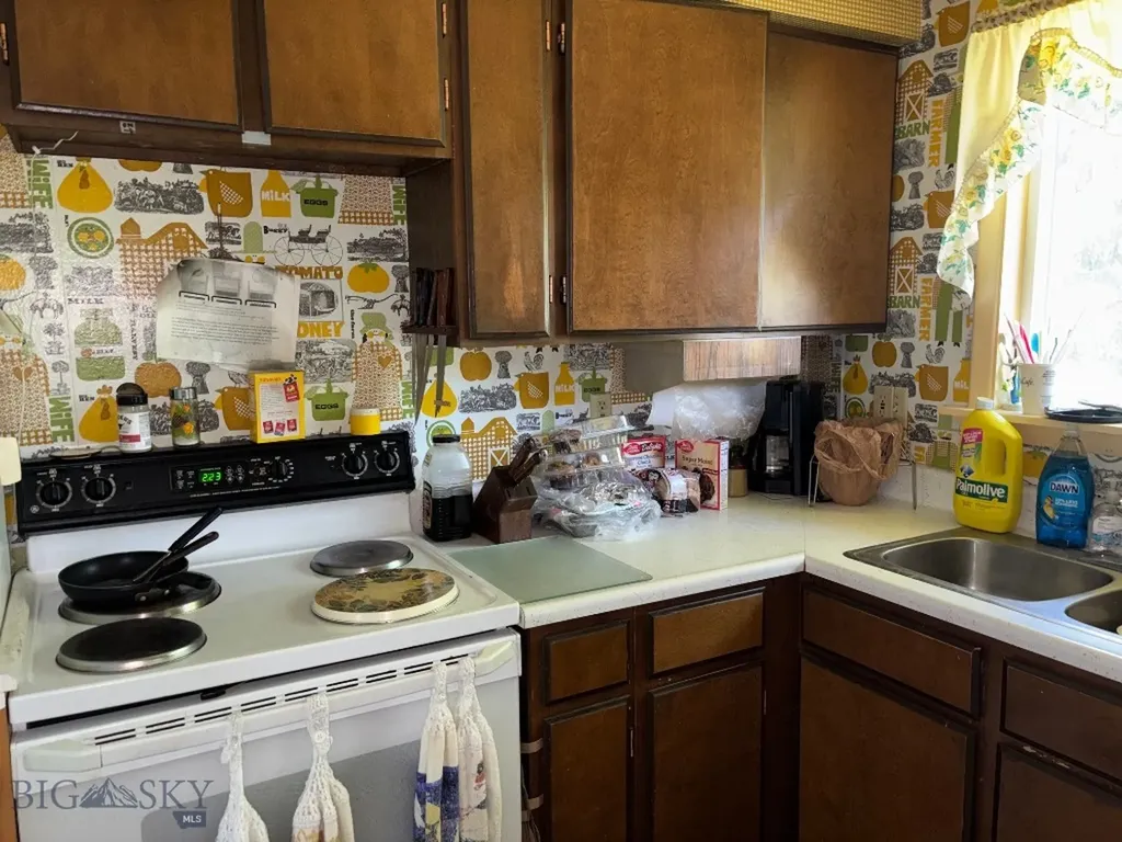 104 Arrowhead Trail Bozeman MT 59718