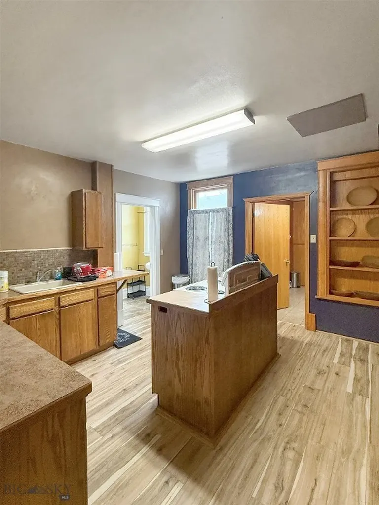 333 S Pacific Dillon MT 59725