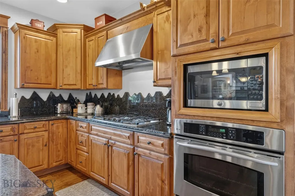 121 Hitching Post Road Bozeman MT 59715