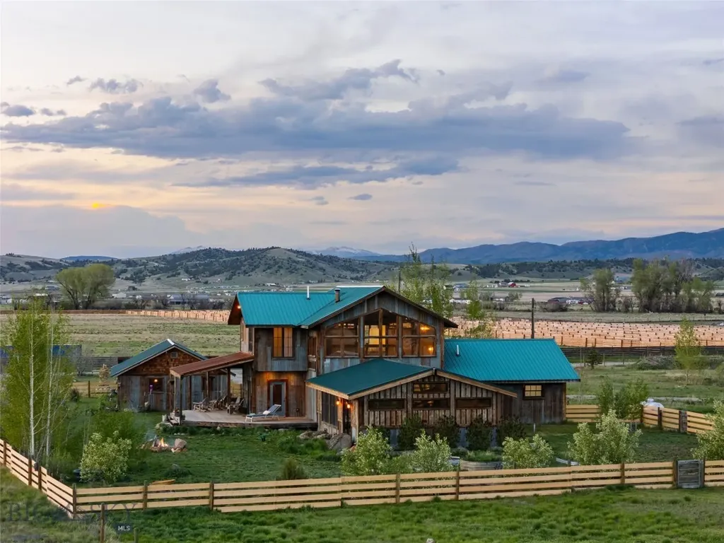11111 Juniper Three Forks MT 59752
