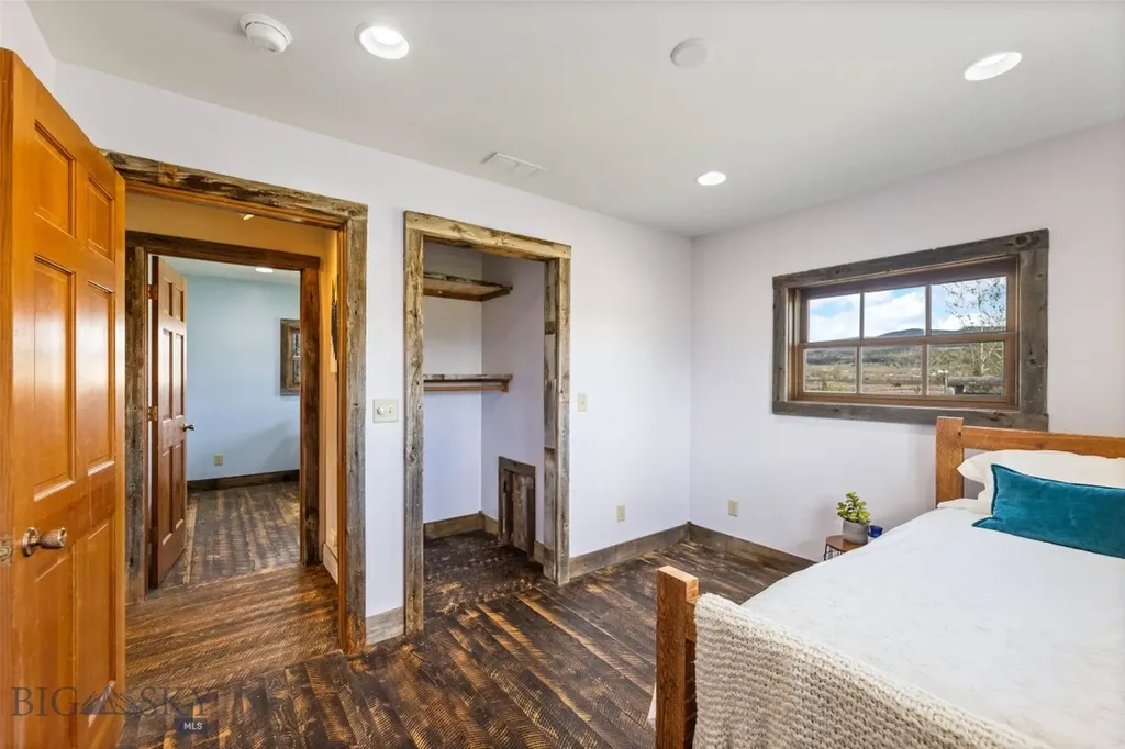 11111 Juniper Three Forks MT 59752