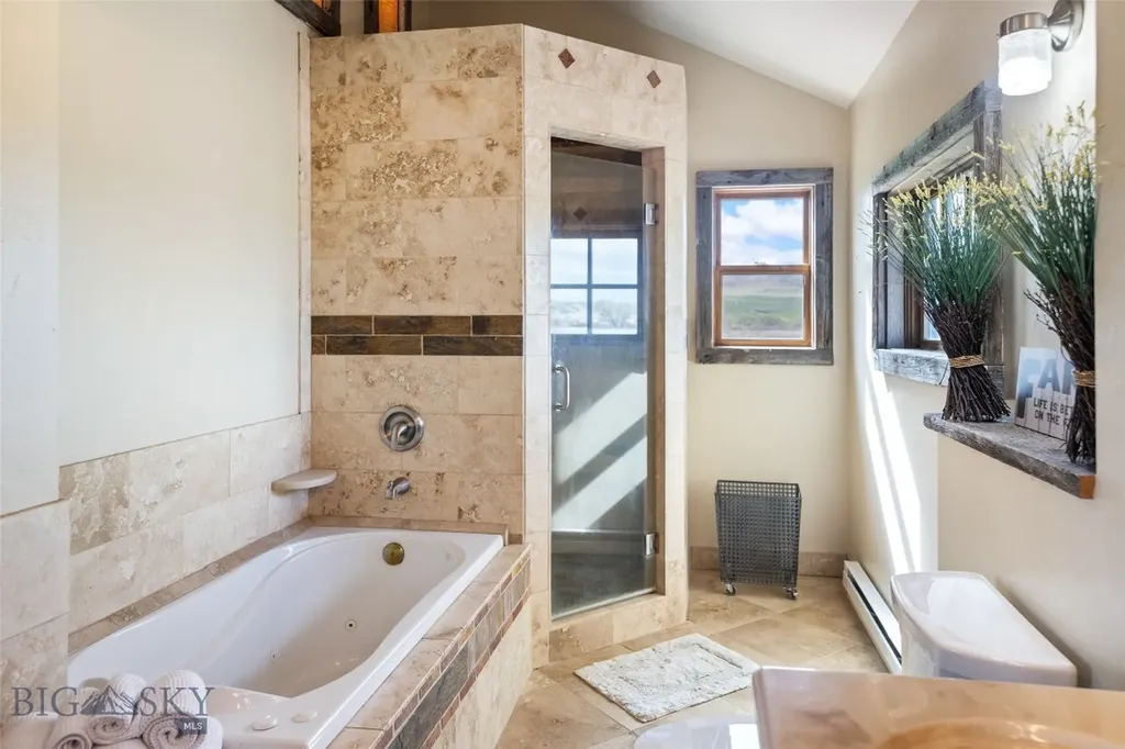 11111 Juniper Three Forks MT 59752