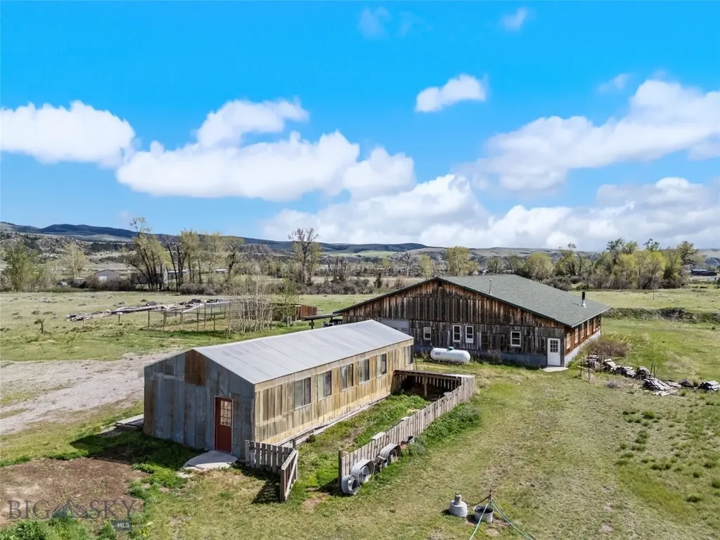 11111 Juniper Three Forks MT 59752