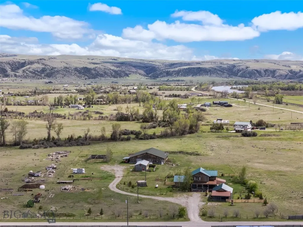 11111 Juniper Three Forks MT 59752