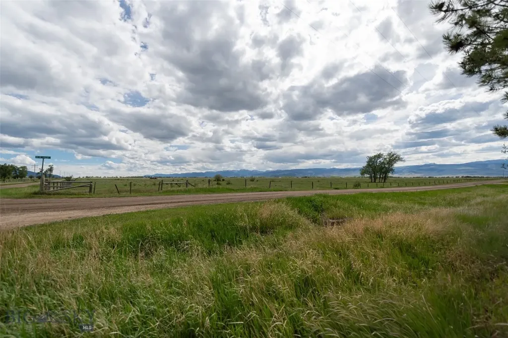 1 Carkeek Lane Cameron MT 59720