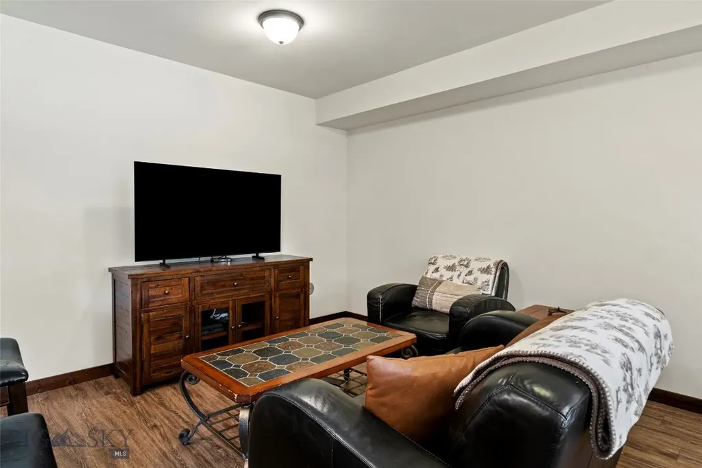 2755 Fen Way Bozeman MT 59718
