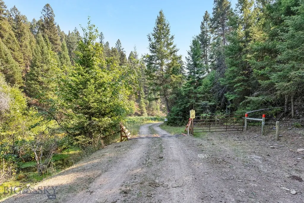 6300 Camas Creek Road Bonner MT 59823