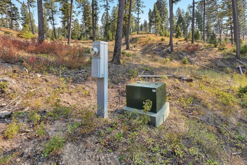 6300 Camas Creek Road Bonner MT 59823