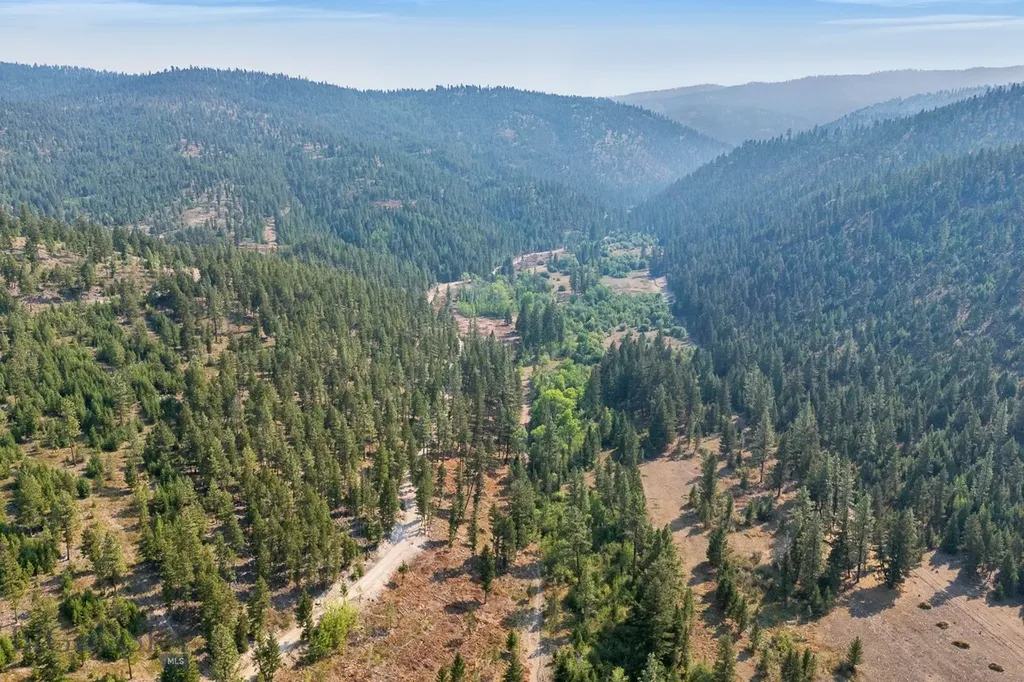 6300 Camas Creek Road Bonner MT 59823