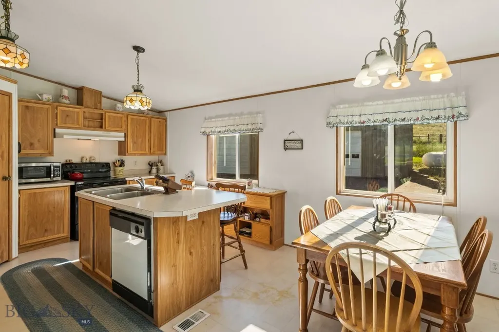 5545 Us 287 Highway Mcallister MT 59740