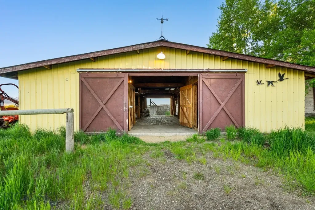 5545 Us 287 Highway Mcallister MT 59740