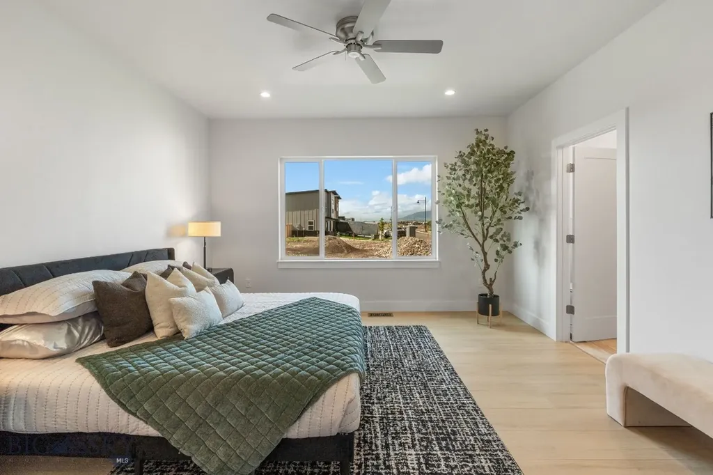 813 Spaniel Lane Belgrade MT 59714